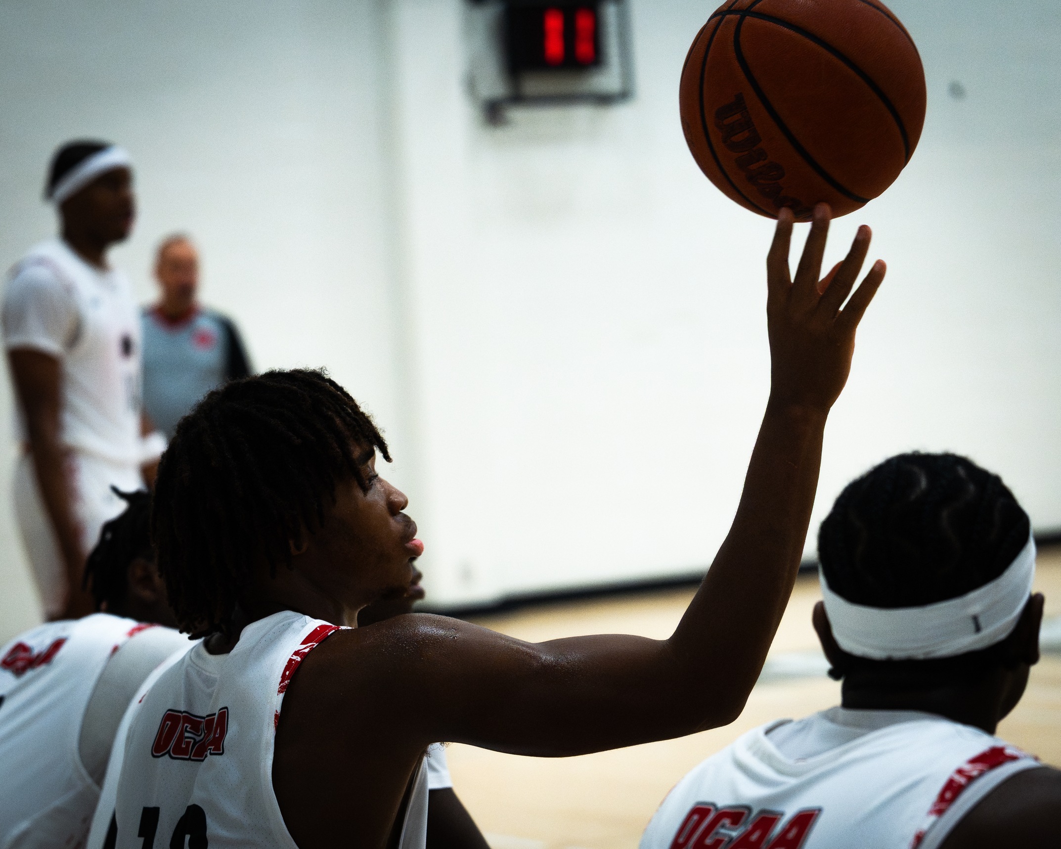 Panthers Show Early Promise but Fall to Mohawk at Home