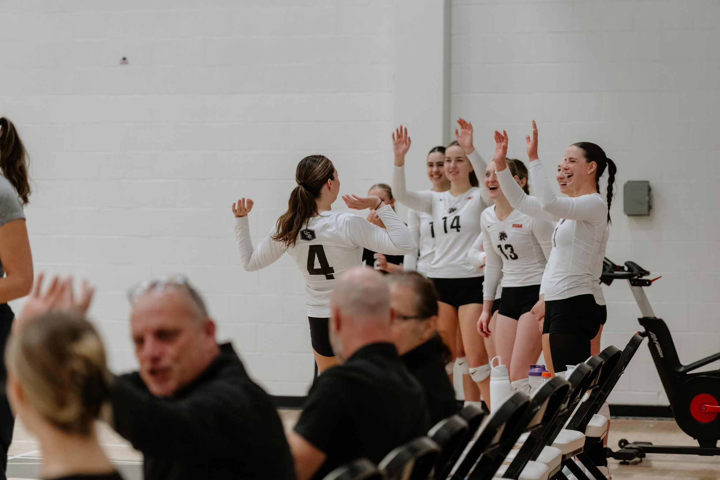Panthers Split Weekend Road Trip